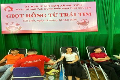 HÀNH ĐỘNG CAO ĐẸP CỦA GIÁO VIÊN, NHÂN VIÊN TRƯỜNG TIỂU HỌC HẢI LÝ VỚI PHONG TRÀO HIẾN MÁU TÌNH NGUYỆN